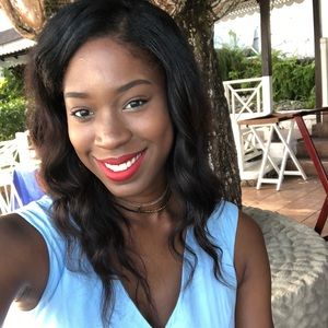 Meet your Posher, Erica